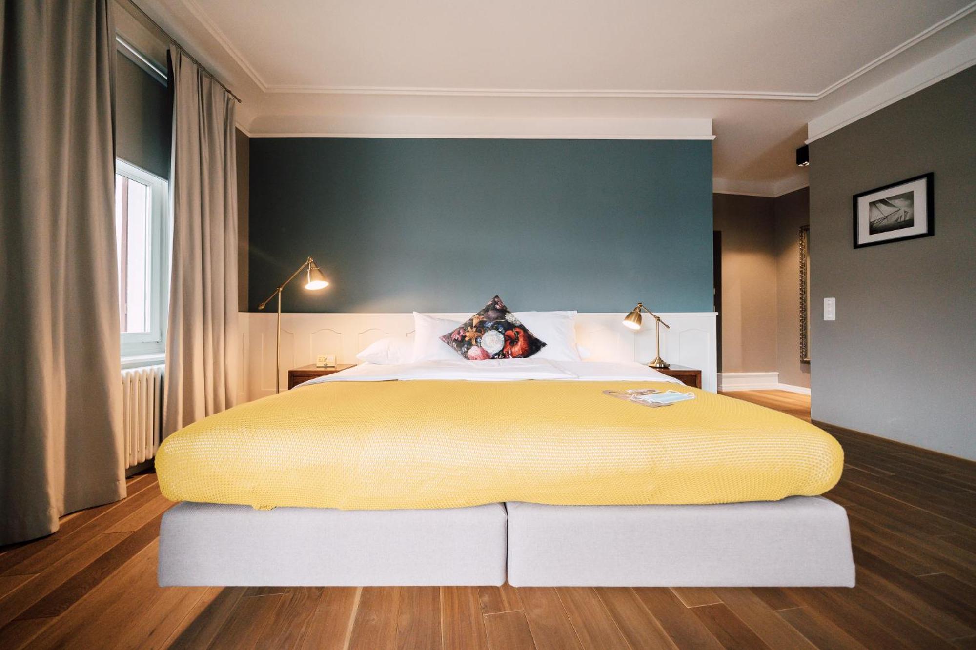 Blue City Boutique Hotel Baden Bagian luar foto